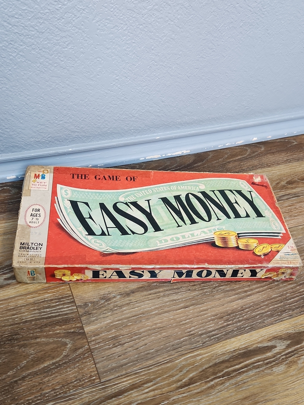 Vintage Easy Money Boardgame Milton Bradley